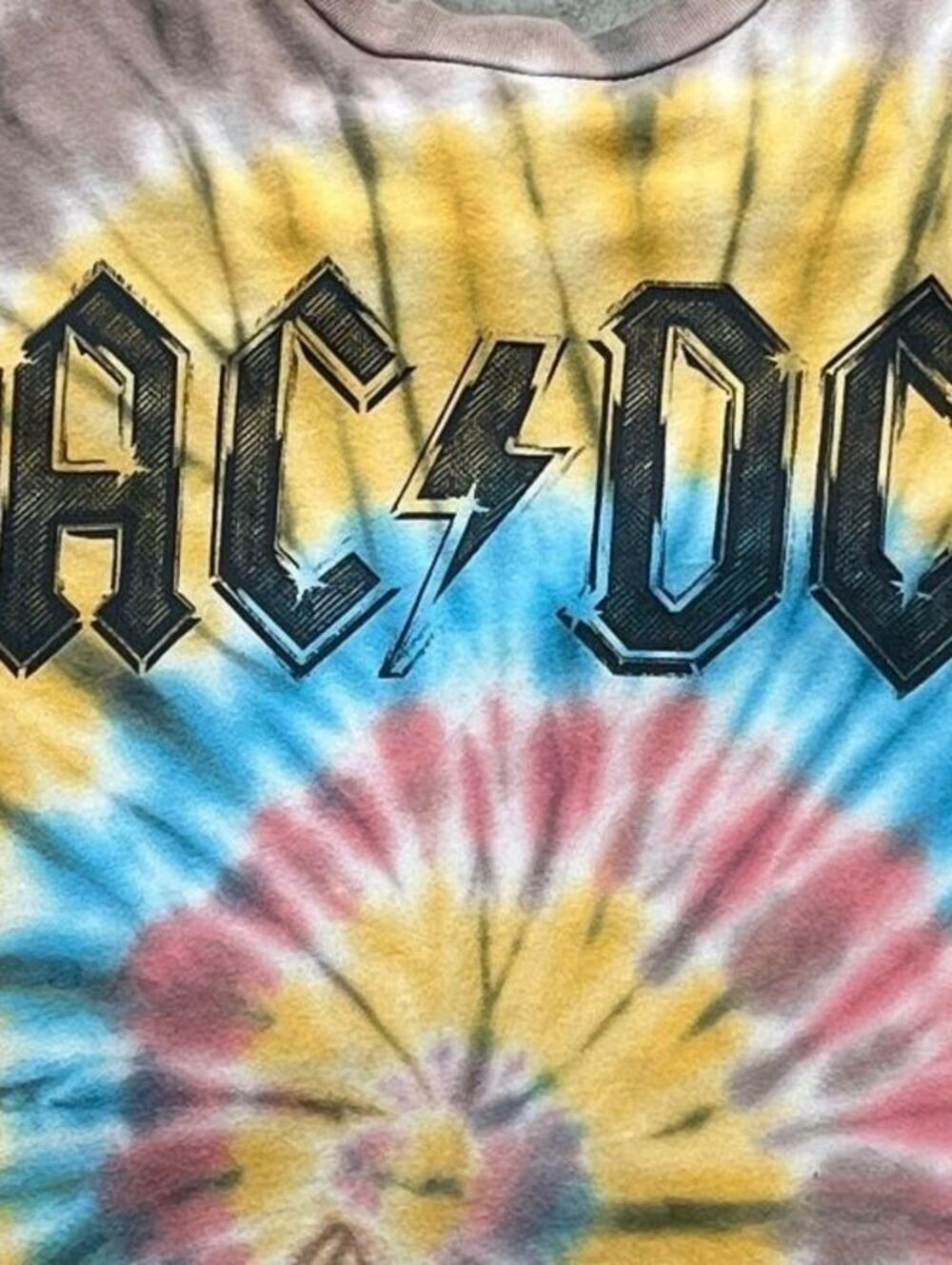 ACDC Preowned Large Tie Dye T-shirt